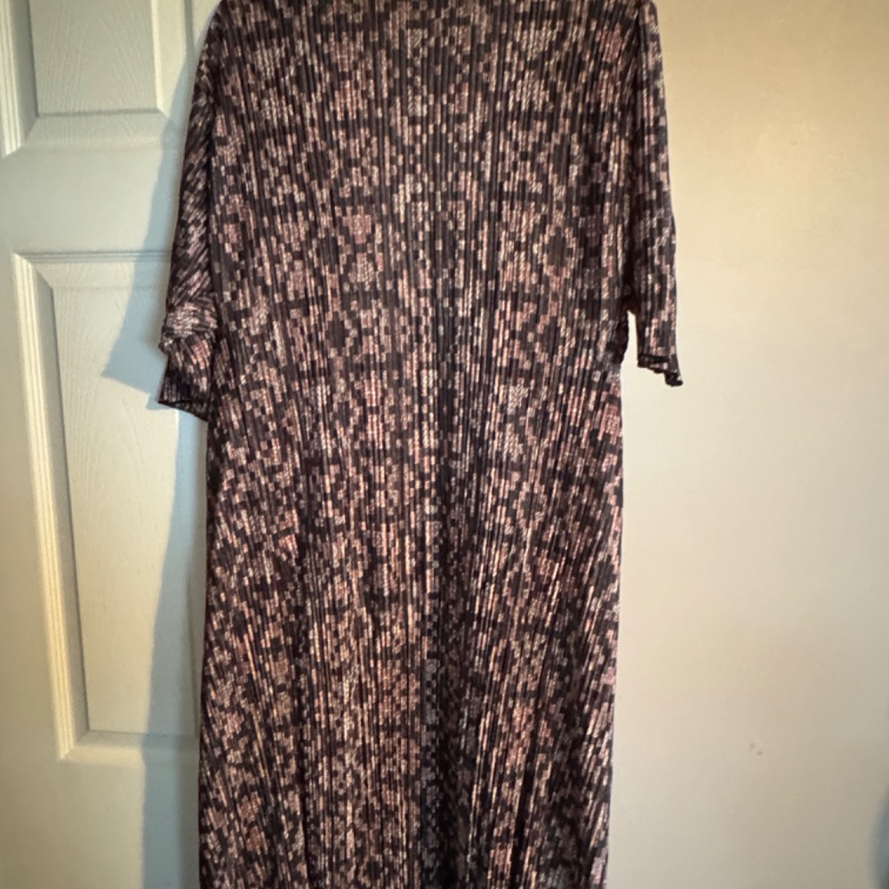 REduced! LaLuRoe Duster, Size small, Like New!